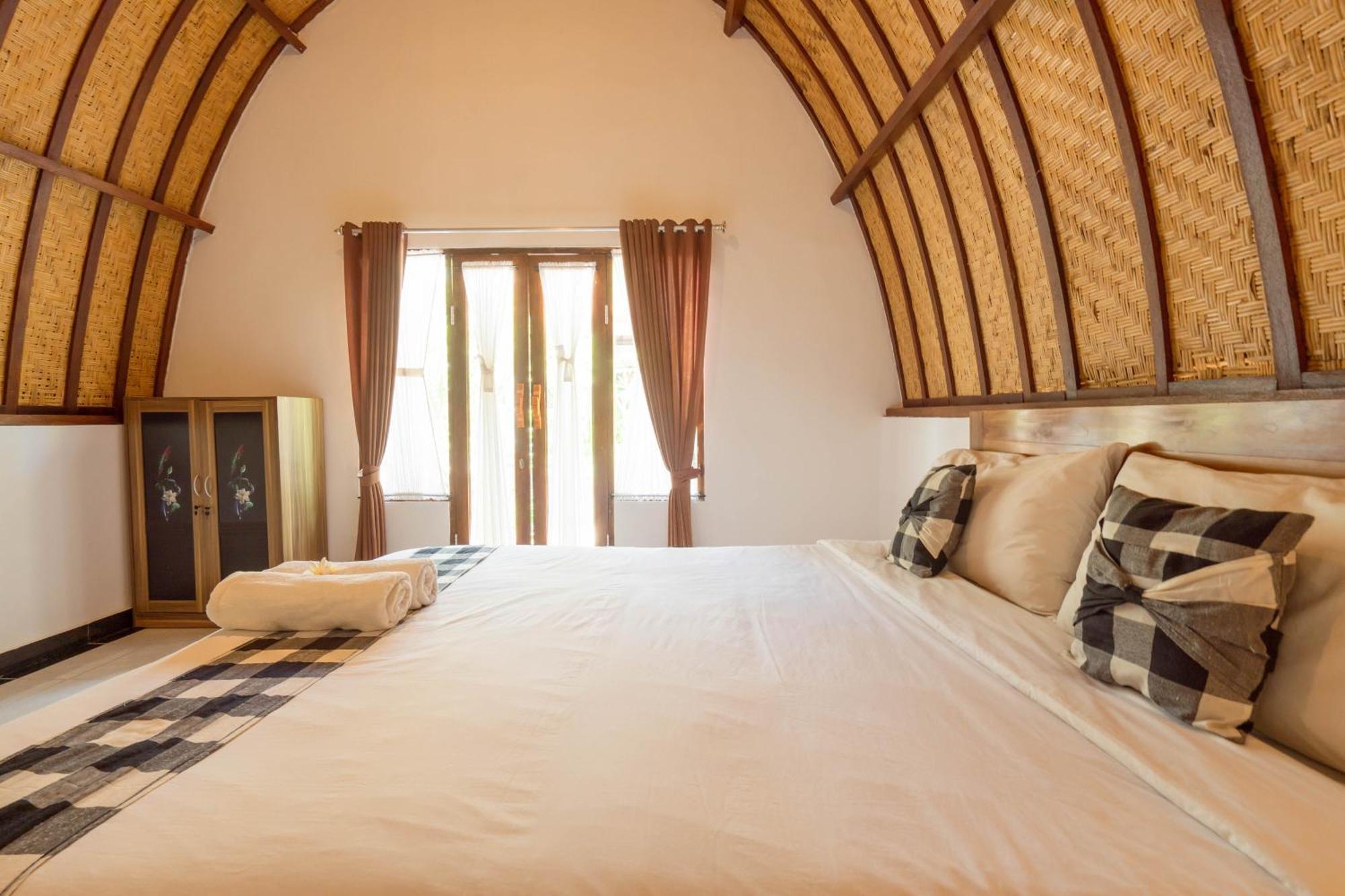 Ratu Cottage By Ourstory Travels Batununggul Exterior photo